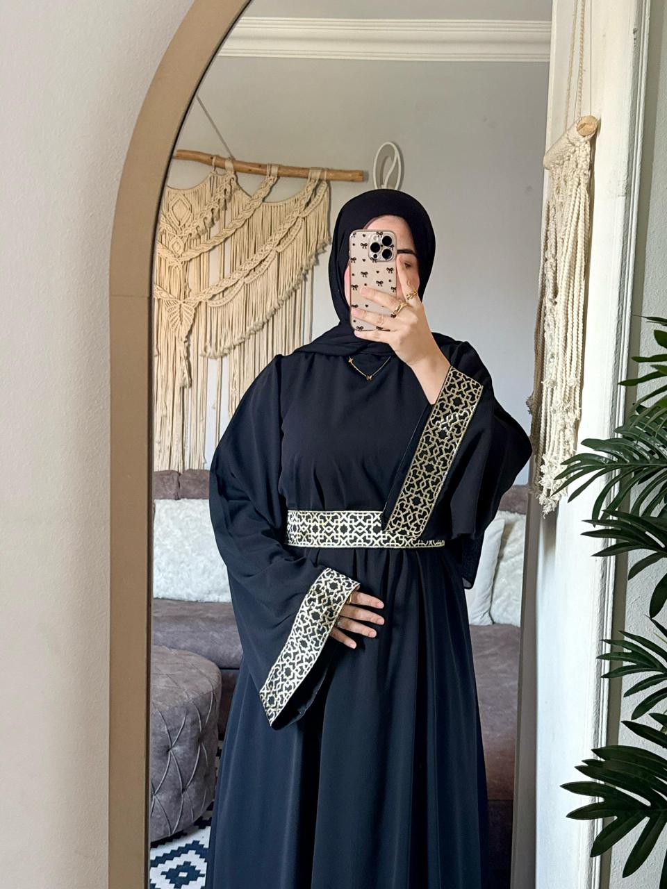 Abaya Zahya