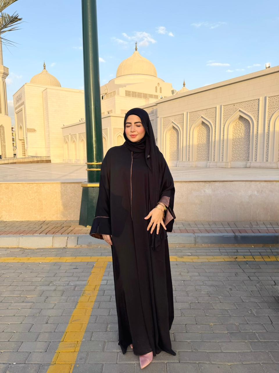 Nour Abaya